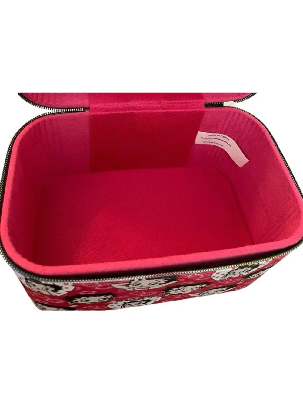 Betty Boop Hard Shell Cosmetic Train Case Travel Beauty Makeup Bag NWT